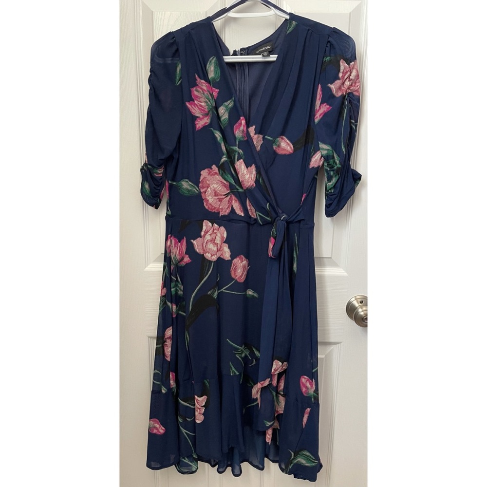 Le Chateau NWOT Size Large
